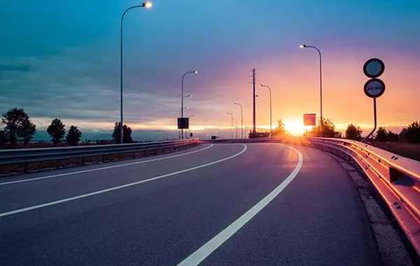 高速道路照明